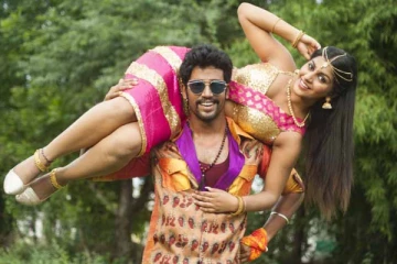 அர்ஜுன் மகளை காதலிக்கும் முன்... கவர்ச்சி நடிகையுடன் காதல்? வைரல் புகைப்படங்கள்