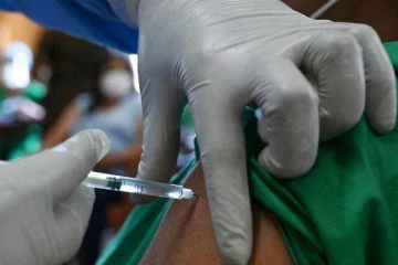 சீன தடுப்பூசி போட்டவாரா நீங்கள்? ஆய்வில் புதிய தகவல்