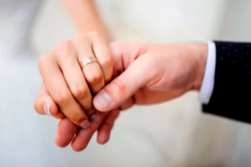 45 வயது நபருடன் 6வயது சிறுமிக்கு திருமணம் ; வலுக்கும் கடும் கண்டனங்கள்