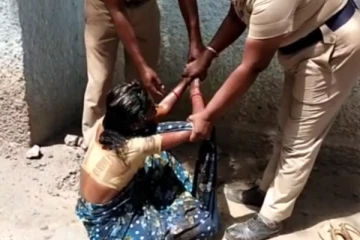 திருமணம் செய்த மகனை கண்டித்த தாய்க்கு கத்திக்குத்து! மாவட்ட ஆட்சியர் அலுவலகத்தில் பரபரப்பு