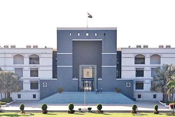 செய்யாத தவறுக்கு 30 ஆண்டு சட்டப்போராட்டம் - விடுதலையான மறுநாளே உயிரிழப்பு | Ex Constable Acquitted 30Yr Old Case Dies Next Day