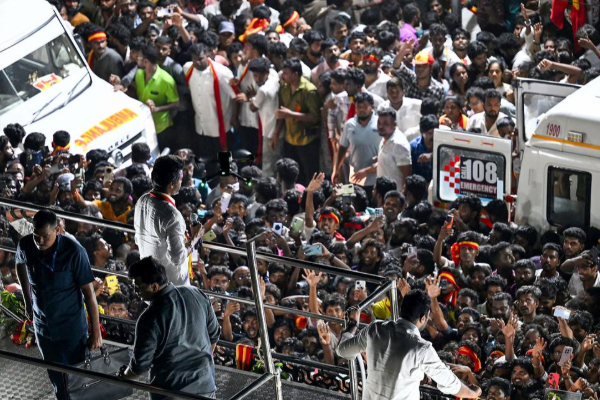 திடீரென திகதி மாற்றப்பட்ட தவெக விஜயின் பரப்புரை கூட்டம் | Tvk Vijay Compaign Date Changed In Selam