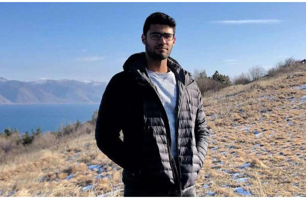 கல்லூரி படிப்பை இடைநிறுத்தி 22 வயதில் பில்லியனரான இந்தியர் | Dropout Become Indian Youngest Bilionaire At 22