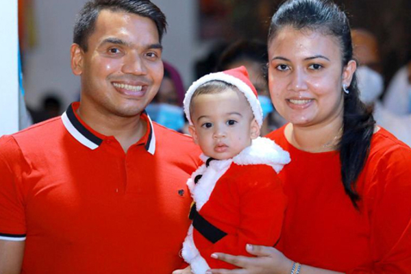 மனைவி மற்றும் மகன் குறித்து நாமல் போட்ட டிவிட்! | Namal S Tweet About His Wife And Son