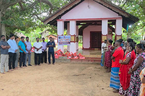 மட்டு. அம்பிளாந்துறையில் மாவீரர்களின் பெற்றோர் கௌரவிப்பு நிகழ்வு | Honoring The Parents Of Heroes In Batticaloa