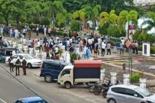 மட்டக்களப்பில் தீவிரமடையும் கொரோனா தொற்று! வர்த்தக நிலையங்கள் பல மூடப்பட்டன