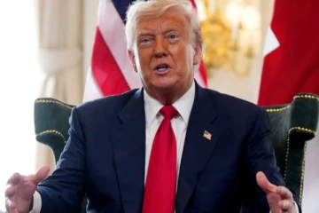 இன்று முதல் 70 நாடுகளுக்கு புதிய இறக்குமதி வரி; டிரம்ப் உத்தரவு