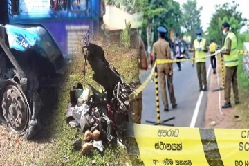 லொறியுடன் மோட்டார் சைக்கிள் மோதி விபத்து: தந்தையும் மகனும் பலி