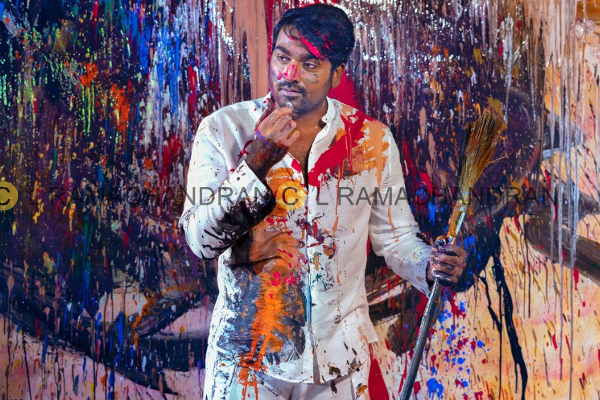 ஒல்லியாக மாறிய விஜய் சேதுபதியின் லேட்டஸ்ட் புகைப்படம்.. அசரவைக்கும் லுக் | Vijay Sethupathi Latest Slim Look