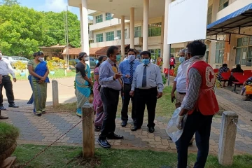 வவுனியா வைத்தியசாலைக்கு களவிஜயம் மேற்கொண்ட சுகாதார சேவைகள் பிரதி பணிப்பாளர்