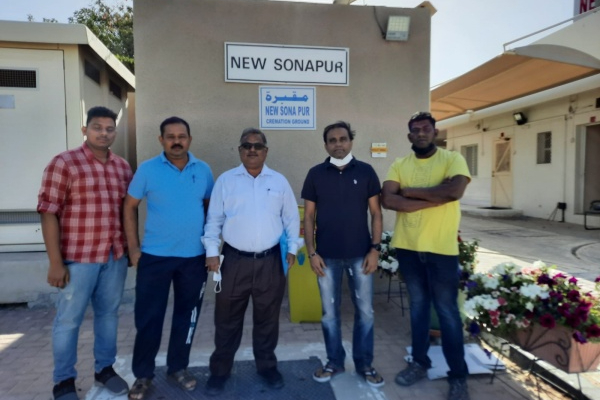 வெளிநாட்டில் இறந்த தமிழரை இந்து முறைப்படி தகனம் செய்த இஸ்லாமியர்கள்: உச்சம் தொட்ட மனிதாபிமானம் | Islamists Cremate Tamil Nadu Worker In Dubai