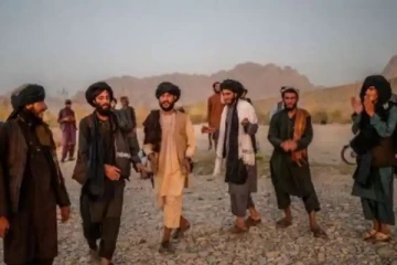 ஜாலியாக பாடலுக்கு நடனம் ஆடும் இளம் தாலிபான்கள்! இணையத்தில் வைரலாகும் வீடியோ