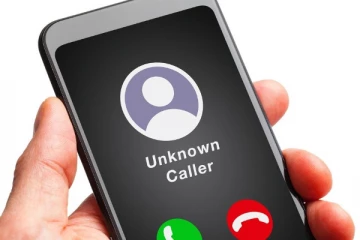 தொலைபேசி அழைப்பால் பறிபோன ஆசிரியரின் பெரும் தொகை பணம்