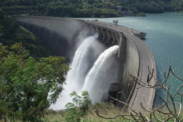 தொடர்ந்தும் குறைவடைந்து வரும் நீர் மட்டம் | Constantly Decreasing Water Level