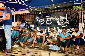 கோட்டாகோகமவிற்கு பிறகு இலங்கையில் உருவான மற்றொரு கிராமம் (Photos)