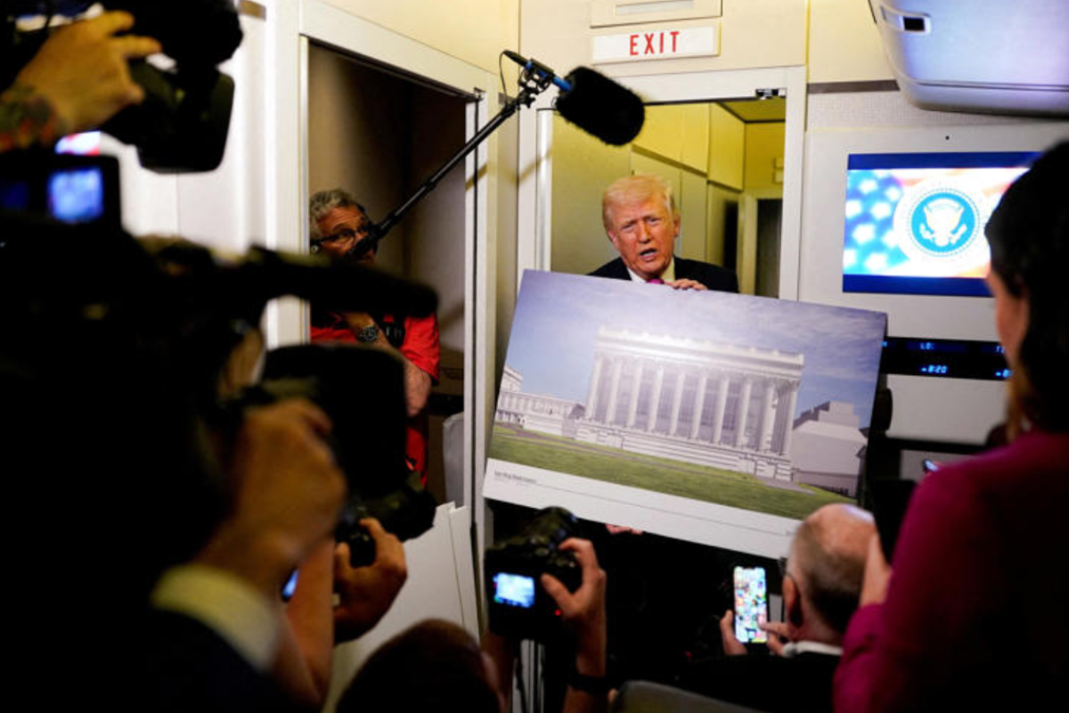 வெள்ளை மாளிகைக்கு கீழே மிக இரகசிய பதுங்குக்குழி.. அம்பலப்படுத்திய ட்ரம்ப் | Secret Bunker For Trump In White House
