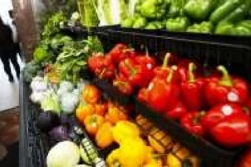 கனடாவில், விலை அதிகரிப்பு தொடர்பில் நிறுவனங்களிடம் விசாரணை