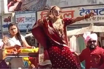 நடுவீதியில் நடந்த மணப்பெண் ஊர்வலம்: மணப்பெண் போட்ட கண்டிஷன் இதுவா?