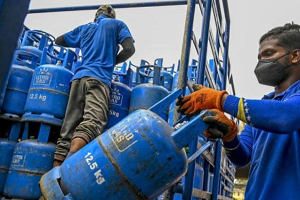 லிட்ரோ எரிவாயு விலை தொடர்பில் வெளியான அறிவிப்பு | Announcement On Litro Gas Prices லிட்ரோ எரிவாயு விலை தொடர்பில் வெளியான அறிவிப்பு | Announcement On Litro Gas Prices