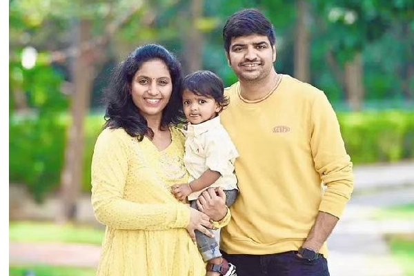 காமெடி நடிகர் சதீஷின் மனைவியா இது? அடையாளம் தெரியாமல் வளர்ந்த மகள்! குட் நிவூஸ் சொன்ன சதீஷ் | Actor Sathiesh Ge First Award