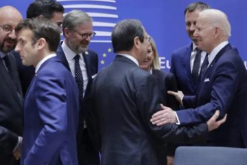 ரஸ்யா இரசாயன ஆயுதங்களை பயன்படுத்தினால், பதிலடியை வெளியிட்ட அமெரிக்கா மறுப்பு! (காணொளி)