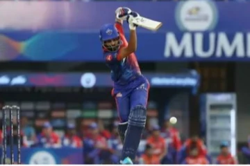 மும்பை அணியை 4 விக்கெட் வித்தியாசத்தில் வீழ்த்தியது டெல்லி கேபிடல்ஸ்