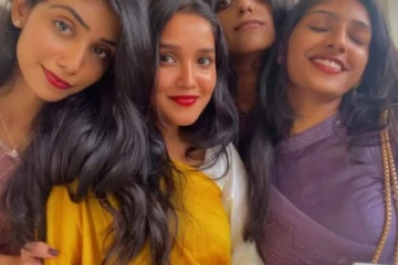 17 வயதில் இப்படியொரு அழகில் அனிகா.. புகைப்படத்தை பார்த்து ஜொள்ளுவிடும் ரசிகர்கள்..