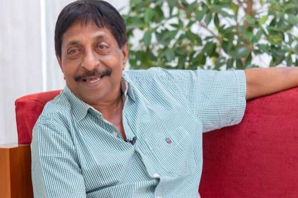 லேசா லேசா பட நடிகர் மருத்துவமனையில் கவலைக்கிடம்! ரசிகர்கள் அதிர்ச்சி | Lesa Lesa Actor Sreenivasan On Ventilator