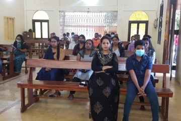 கறுப்பு ஞாயிறு தினத்தை அடையாளப்படுத்தும் வகையில் கொழும்பில் ஆர்ப்பாட்டம்