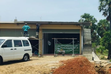 முல்லைத்தீவில் அமைக்கப்பட்ட மதுபானசாலைக்கு எதிராக மக்கள் போராட்டம் (Photos)