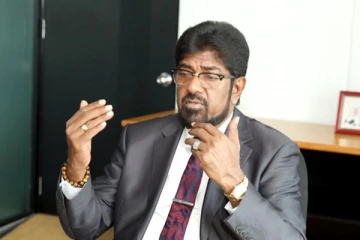 "கடவுள் நாட்டை ஒப்படைப்பார்" - இது ஒரு பெரிய சவால் - புதிய சுகாதார அமைச்சர் பதில்