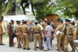 அம்பாறையில் இரு பெண்களின் சடலங்கள் மீட்பு - பல கோணங்களில் பொலிஸார் விசாரணை