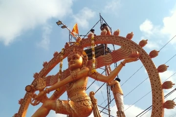ஆனையிறவு பகுதியில் நிர்மாணிக்கப்பட்ட 27 அடி உயரமான நடராஜர் சிலை பிரதிஸ்டை (Photos)