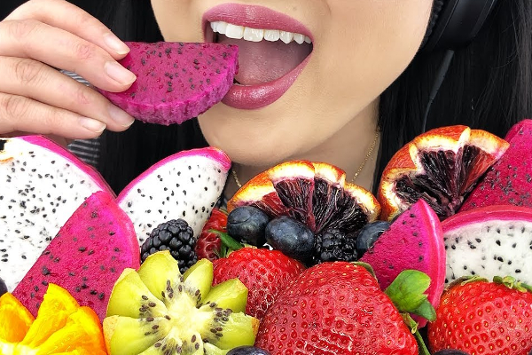 பழங்கள் அதிகமாக சாப்பிட்டால் என்ன ஆகும் தெரியுமா? அவசியம் அறிந்து கொள்ளுங்கள் | Do You Know What Happens If You Eat Too Much Fruit