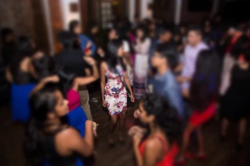 කොළඹ හතේ නෝනලා රෑට රෑට කරන සෙල්ලම මෙන්න..(VIDEO)