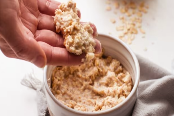 இதை ஒரு முறை அரைத்து போடுங்க - முகம் தங்கம் போல ஜொலிக்கும் | Oatmeal Face Pack For Brightening The Face Beauty