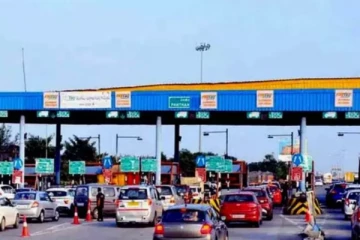 சுங்கச்சாவடிகளில் இவர்களுக்கெல்லாம் 2 மடங்கு கட்டணம் - நவம்பர் 15 முதல் அமுல்