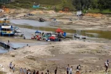 கனடா பிரிட்டிஷ் கொலம்பியவில் நிலவும் கடும் வறட்சி! தவிக்கும் மக்கள்