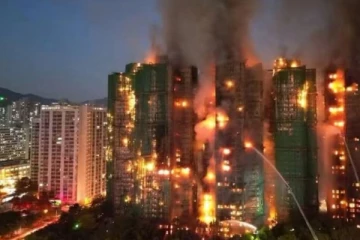 94 பேர் பலியான ஹாங்காங் தீ விபத்து - விபத்திற்கு இதுதான் காரணமா?