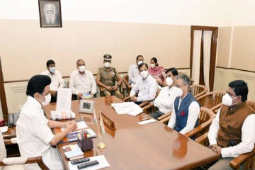 இலங்கைக்கு பயணம் செய்யும் தமிழக அதிகாரிகள்