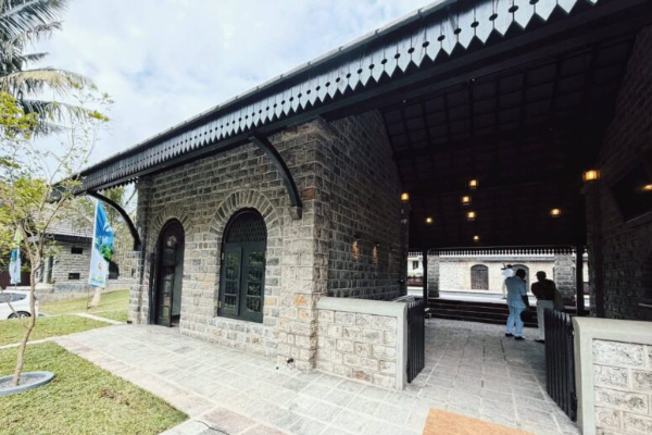 இலங்கையின் நவீன மயமான முதல் தொடருந்து நிலையம் | Sri Lanka S First Modern Railway Station