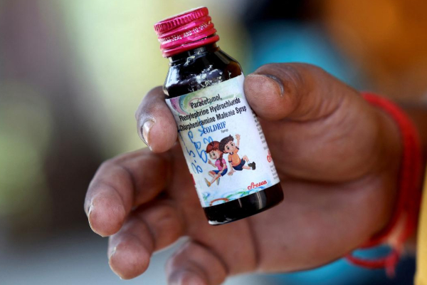 20 குழந்தைகளியின் உயிரை பறித்த இருமல் மருந்து ; விளக்கம் கோரும் WHO | 20 Children Died After Taking Cough Medicine India