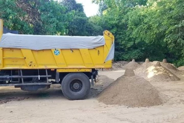 யாழில் கடந்த 10 ஆண்டுகளாக மணல் அகழ்வில் ஈடுபட்ட முக்கிய நபர் கைது