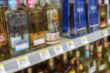 විශේෂ ආයතන කිහිපයක් සඳහා මෘදු මත්පැන් බලපත්‍ර ලබා දීමට නියෝග