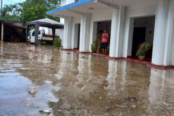 கடல் அலைகளால் காலிப் பகுதியில் ஏற்பட்ட பரபரப்பு! | Excitement In The Khali Area