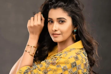 நாலு வருஷமா அந்த நடிகர் மீது கிரஷ்.. ஏற்கனவே திருமணம் ஆன நடிகரை காதலிக்கும் பிரியா பவானி ஷங்கர்?