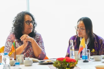 ගෝලීය සමුළුවට භූතානයට ගිය අගමැතිනියගෙන් ලංකාවේ අධ්‍යාපනයට ලොකු සහනයක්