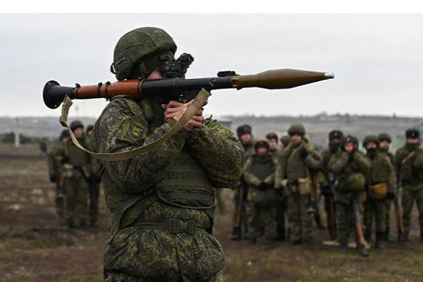 அணு ஆயுத போர் பயிற்சியில் ஈடுப்பட்ட ரஷ்ய படைகள் : பீதியில் உலக நாடுகள் - தமிழ்நாடு