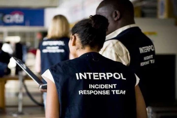 மனித கடத்தல் நடவடிக்கைக்காக இரகசியமாக கடத்தப்பட்ட இலங்கையர்கள்! இன்டர்போல் எடுத்த அதிரடி நடவடிக்கை