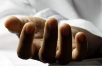 යකඩ බටයකින් පහර දී අමානුෂික ලෙස පුද්ගලයෙක් ඝාතනය කරයි..